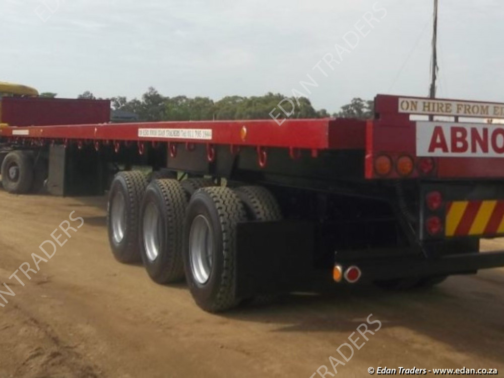 Tri axle flat deck for rent