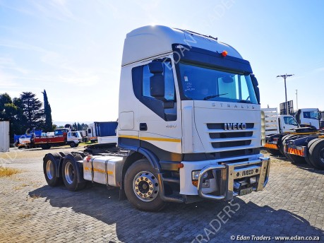 2013 Iveco 430 double diff truck tractor for sale, right